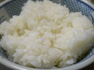 Ris er en af de fødevarer, der har været anvendt i fedtfattige diæter